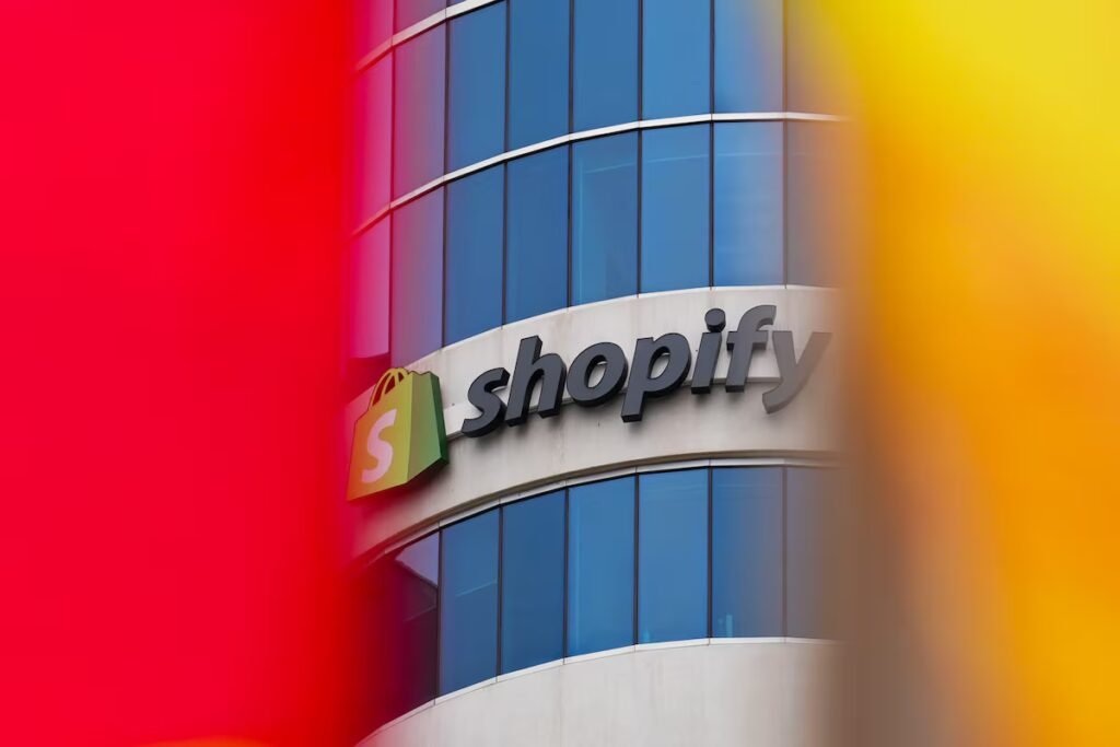 Shopify asks Federal Court to stay CRA’s new request for merchant information