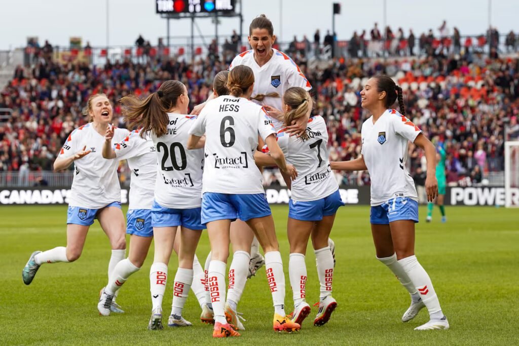 Montreal Roses aim to retake NSL’s top spot in record-breaking game