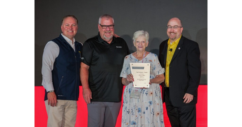 PostNet Celebrates Franchise Standouts While Building Momentum for 2027