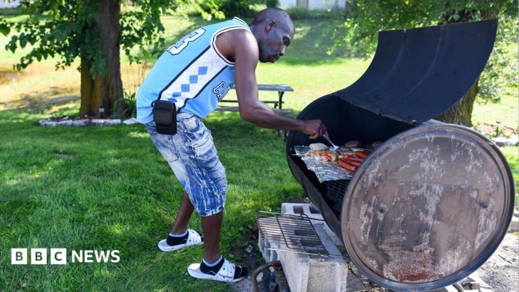 Thousands endure 12 days without power in Gary, Indiana