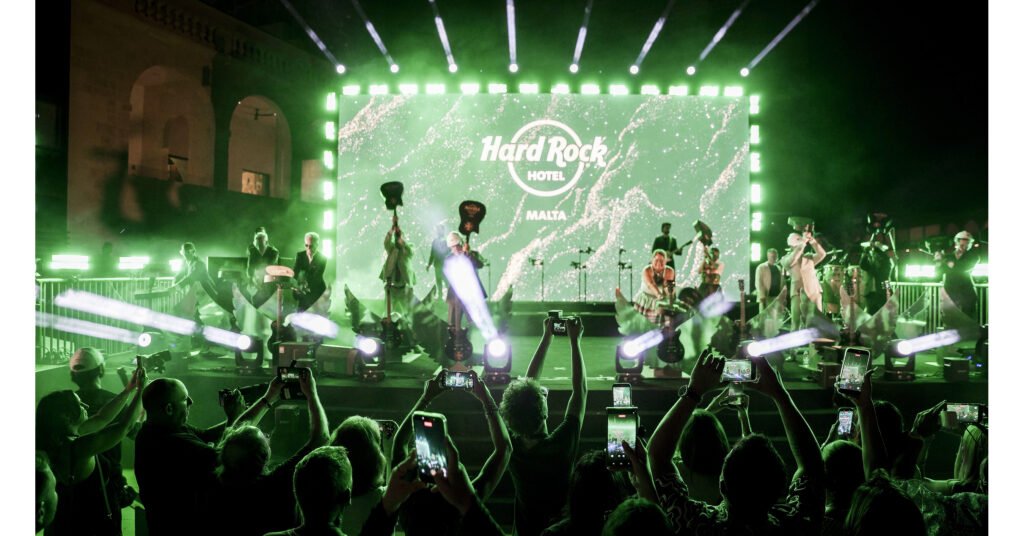/C O R R E C T I O N — Hard Rock International/