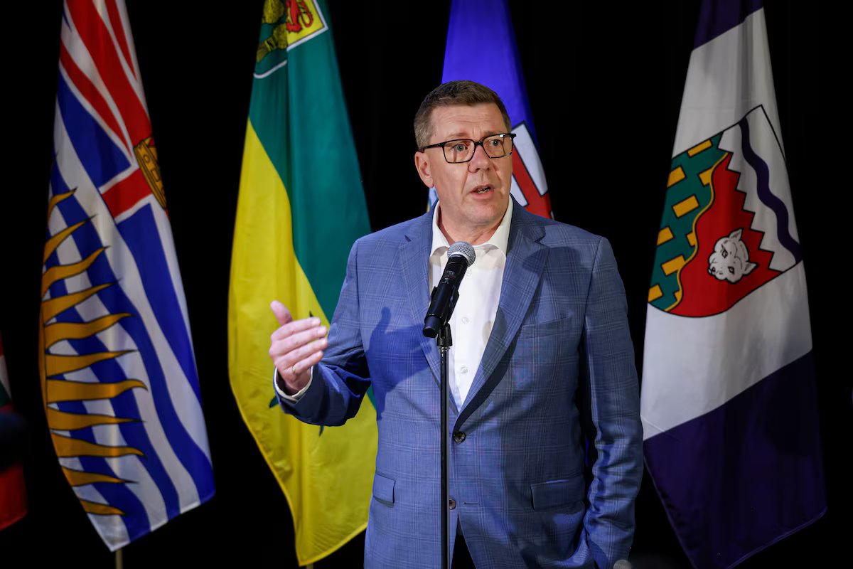 Saskatchewan to build two large nuclear reactors, Moe says