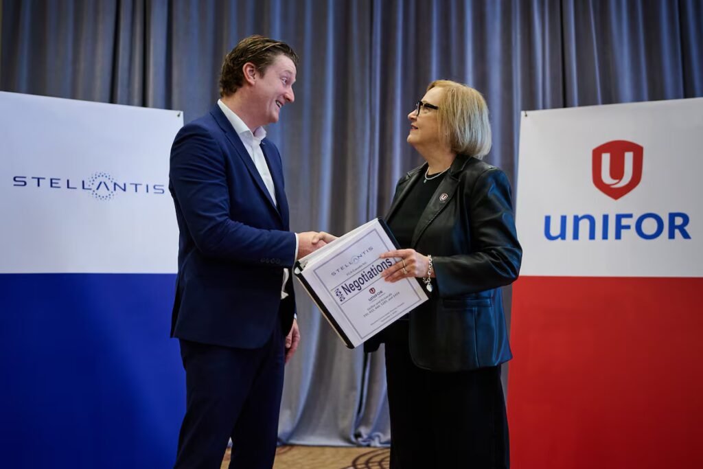 Unifor vows to focus on Stellantis’ ‘commitment to Canada’ as contract talks begin