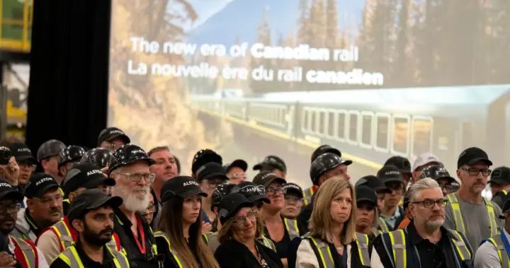 VIA Rail cars to be made in Canada for 1st time in 40 years, Carney says – National