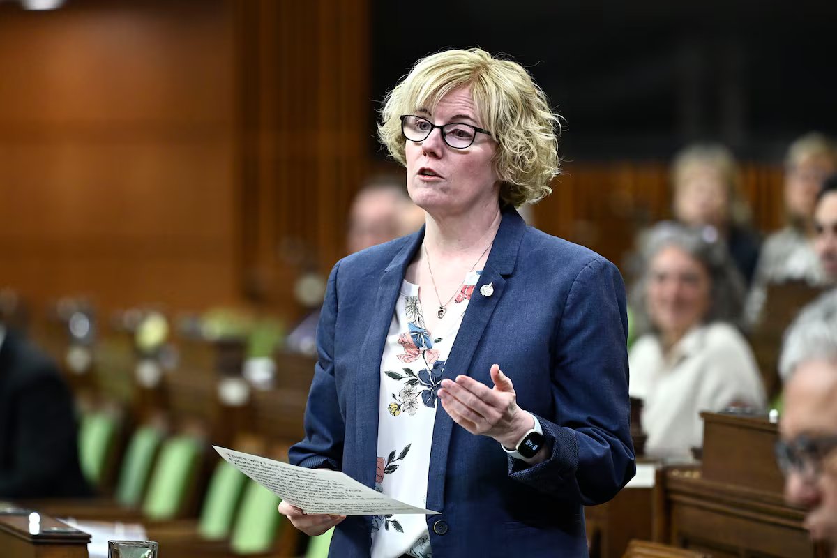 Carla Qualtrough elected Swimming Canada president