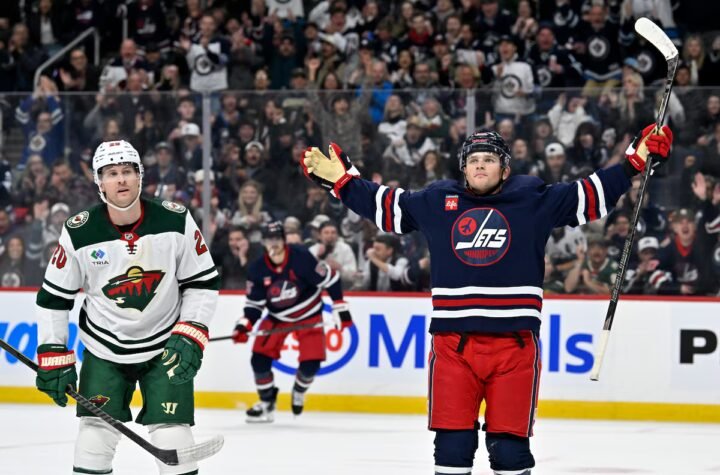 Perfetti scores twice as Jets soar past Wild 5-2